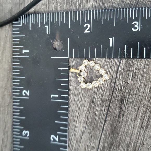 Gold Tone Heart Pendant with Clear Stones P313 - Picture 3 of 3